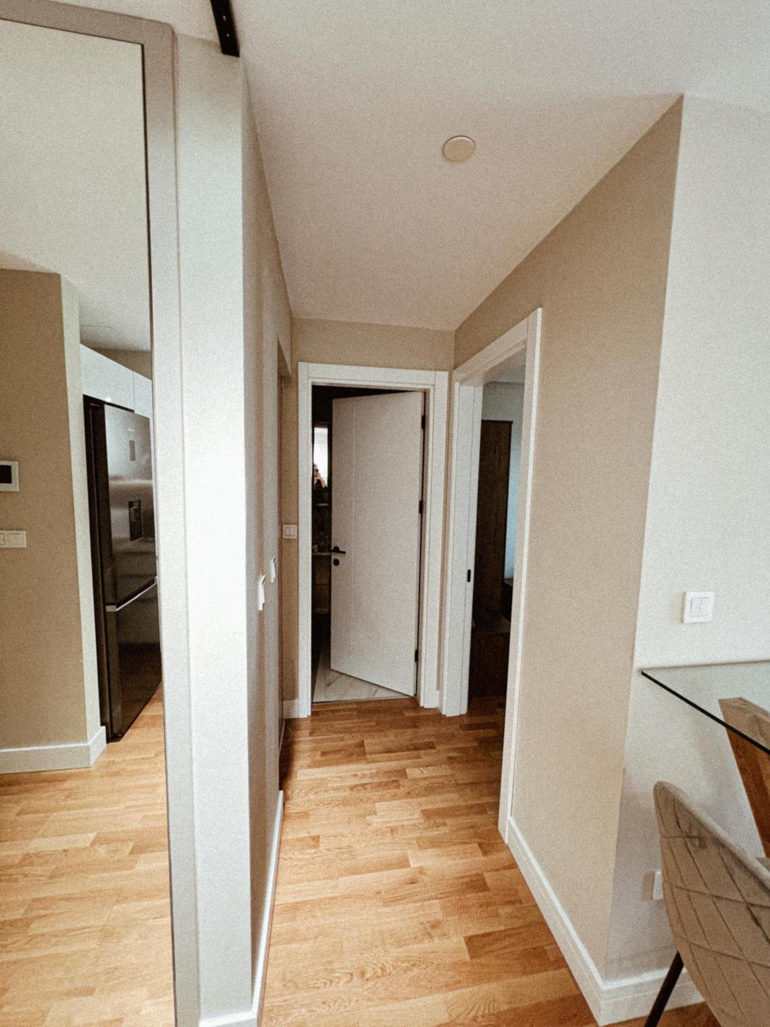 180° View Apartment In Diamond Building Skopje Extérieur photo
