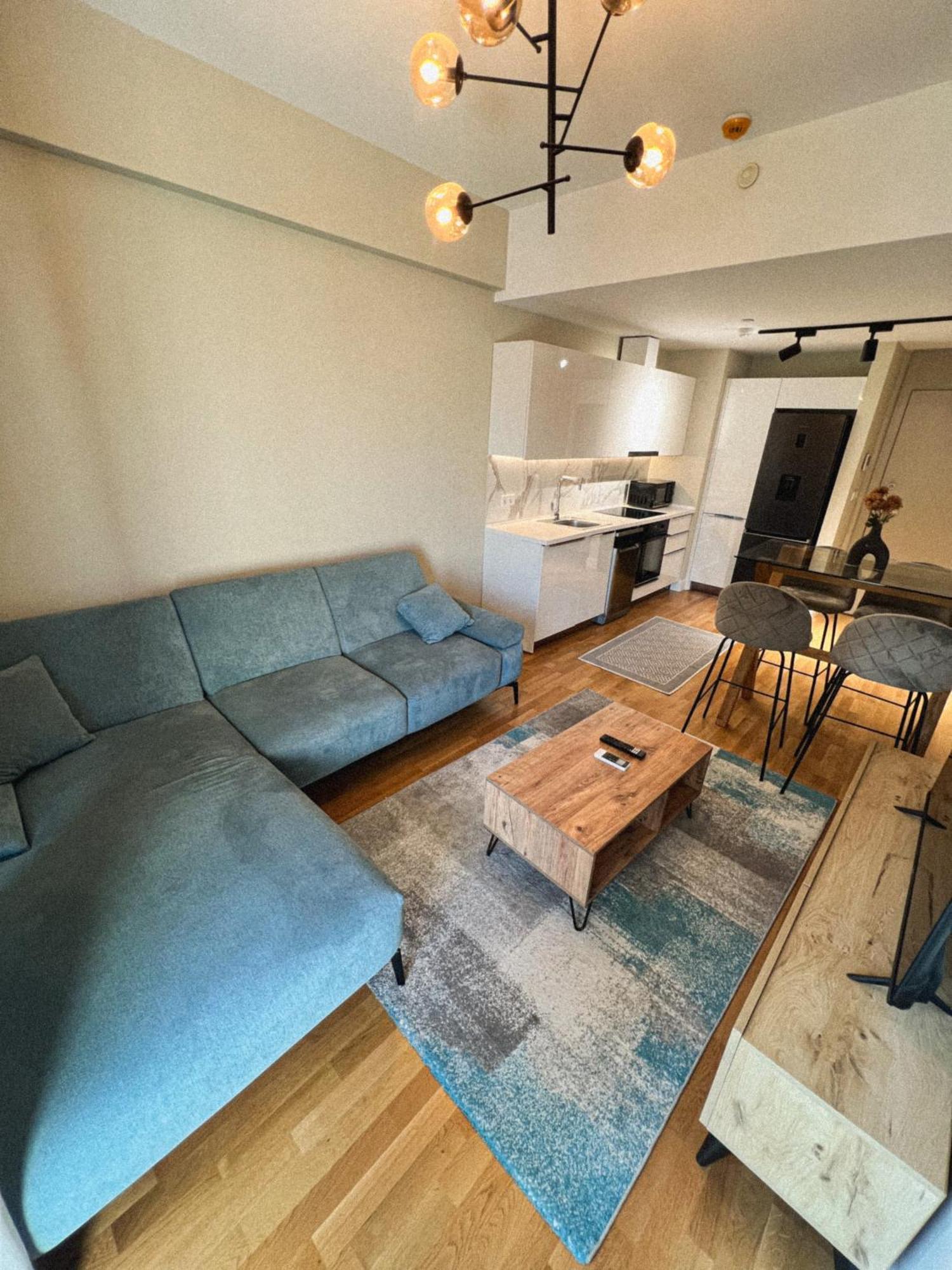 180° View Apartment In Diamond Building Skopje Extérieur photo