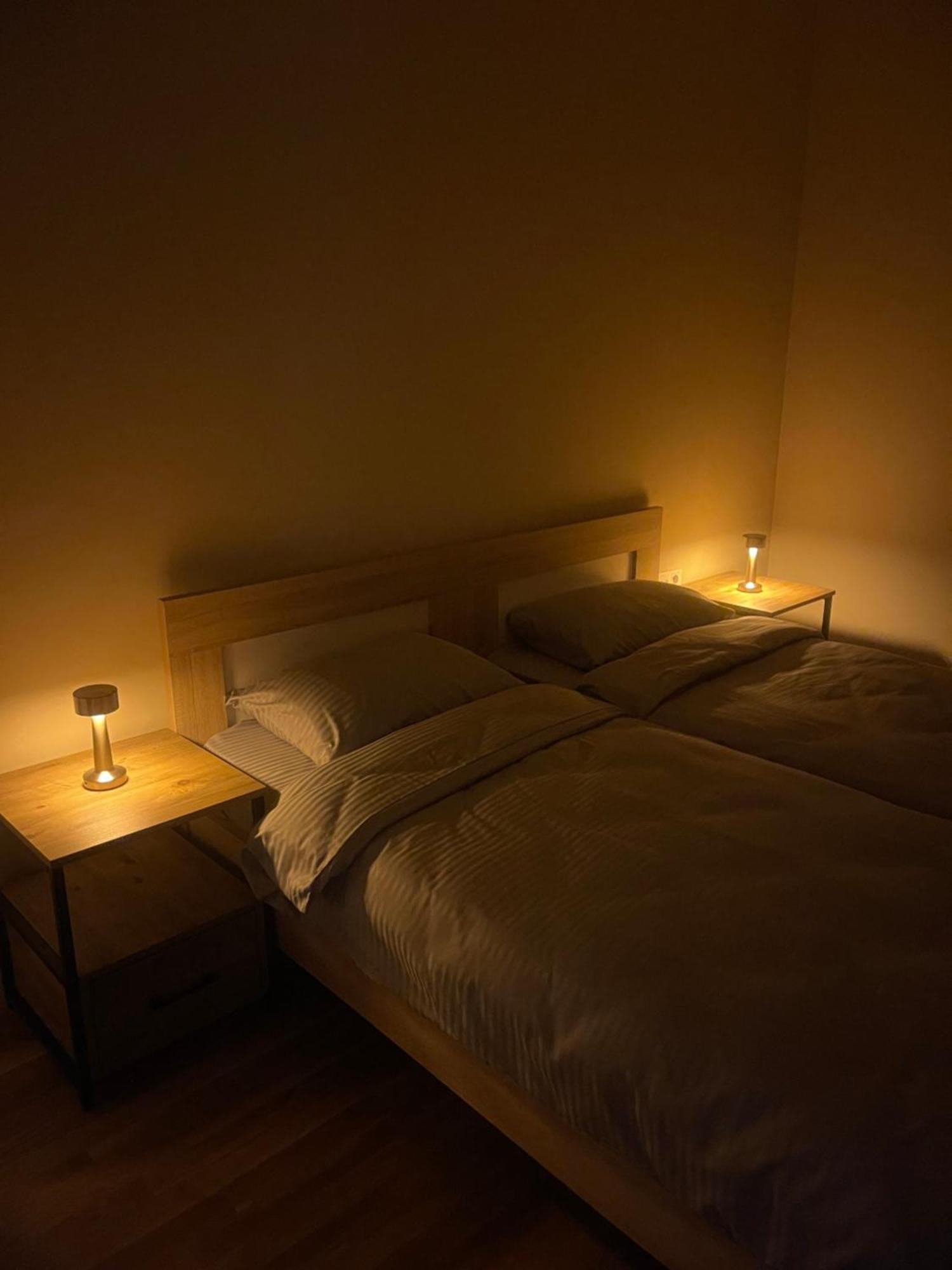 180° View Apartment In Diamond Building Skopje Extérieur photo