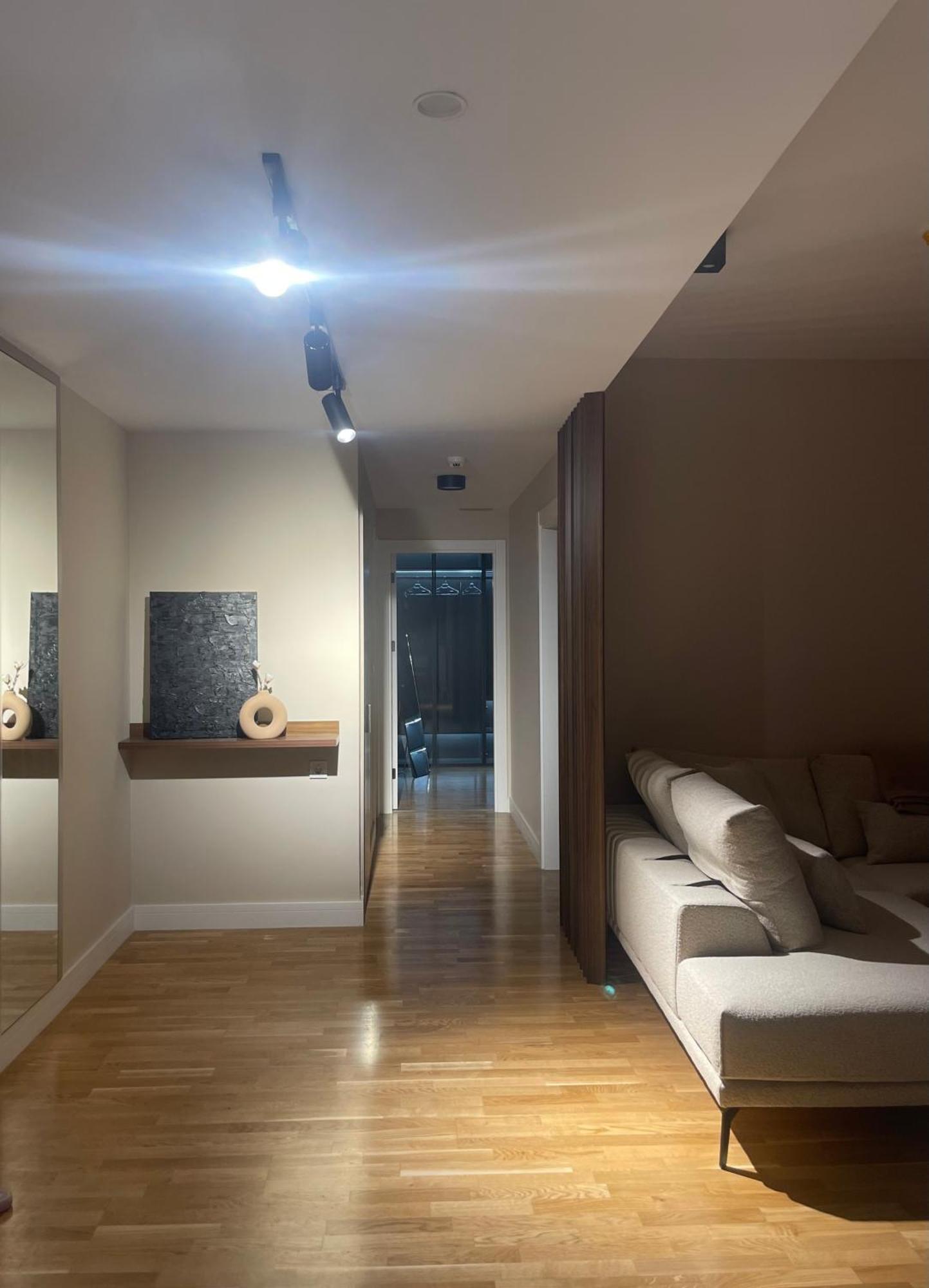 180° View Apartment In Diamond Building Skopje Extérieur photo
